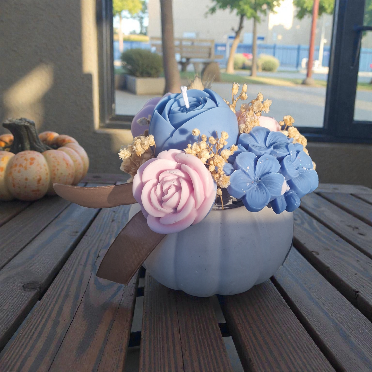 Floral Pumpkin 💙🩷