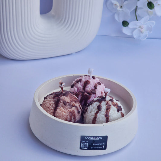 Time for ice cream🍨